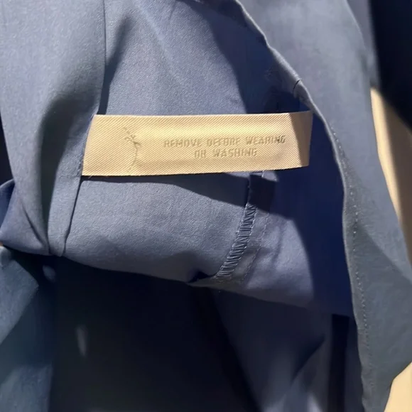 Ann Taylor petites button down shirt - Picture 6 of 6